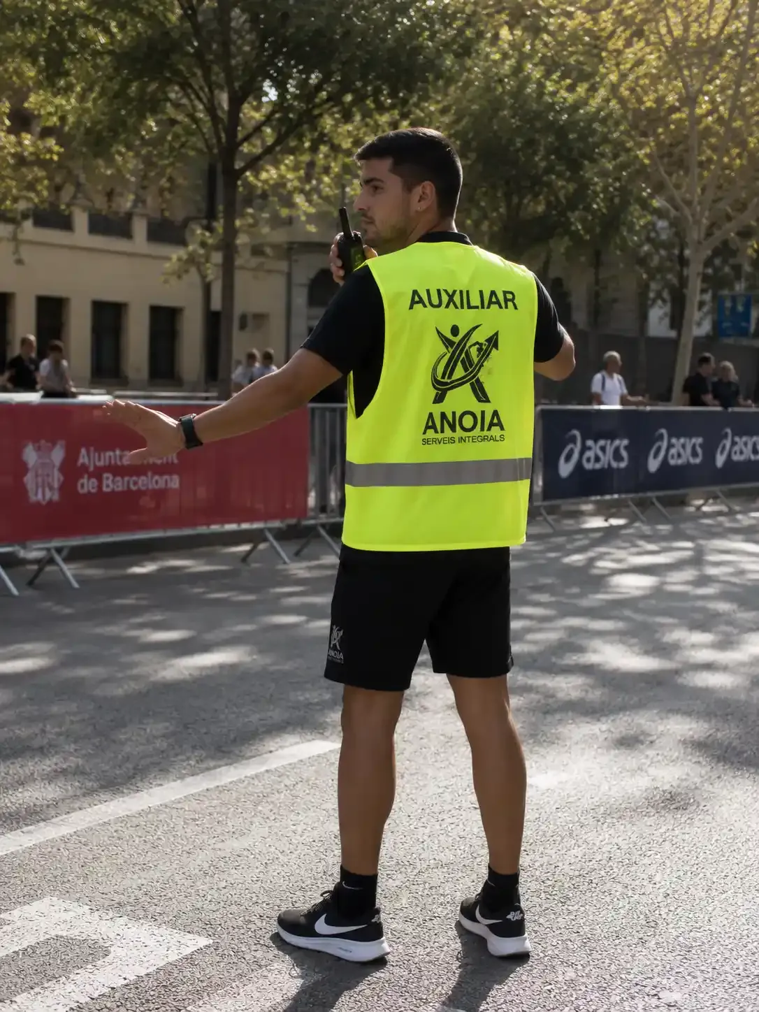 Auxiliars de serveis 3